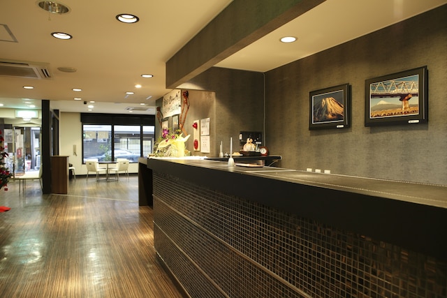 ビジネスホテル駿府