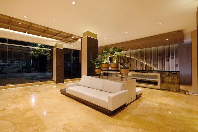 スイス・ベルコート・マカッサル