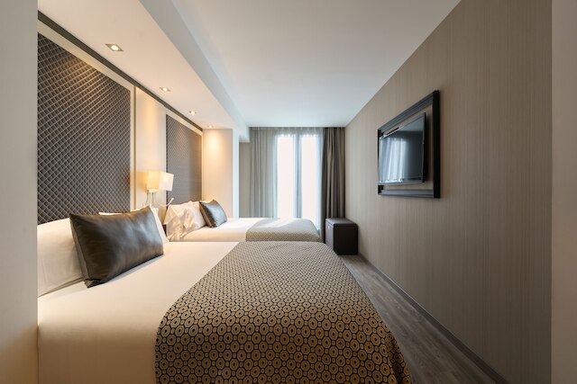 カタロニア スクエア