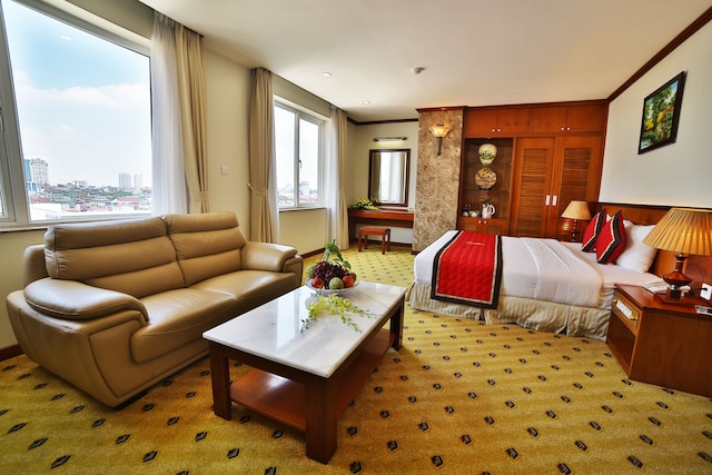 サニー ホテル 1