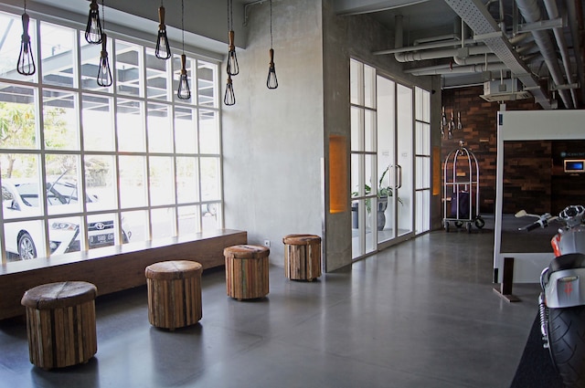 ズーム ホテルズ