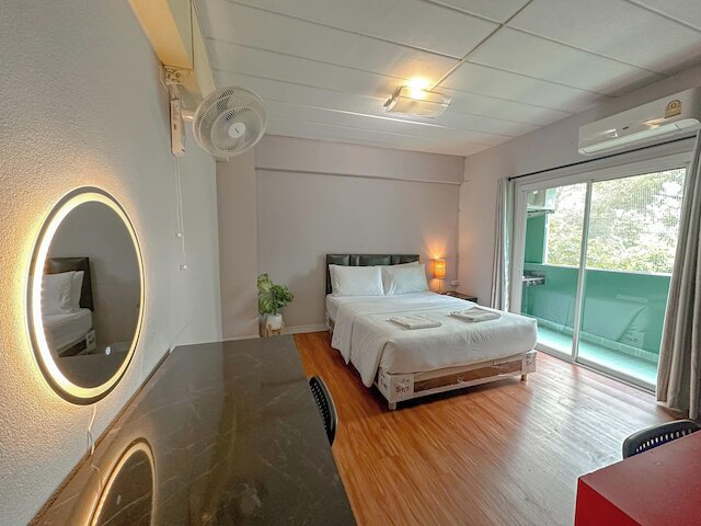 T.U.B. マンション