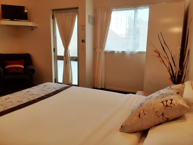 アンズ ボルキャニック モーテル