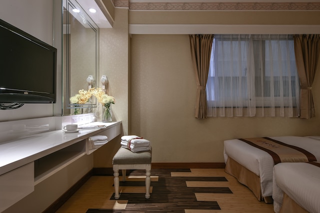 エバー ラック ホテル (九福大飯店)