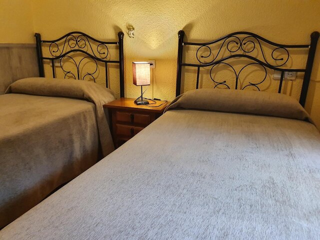 アルテアガ ホスタル & バーニョス アラベス エルビラ