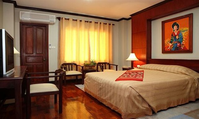 バンサナ リバーサイド ホテル