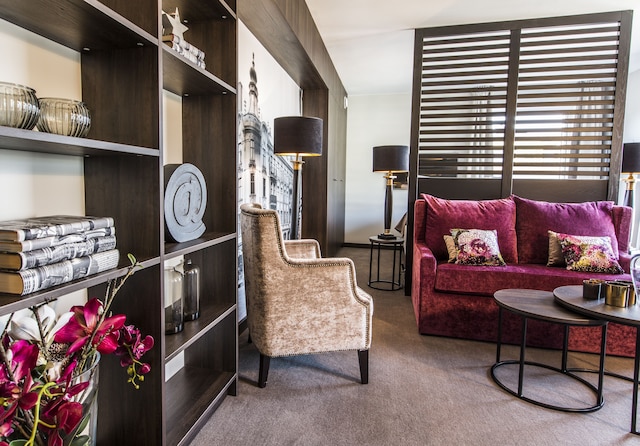 サガ アパートメンツ オスロ