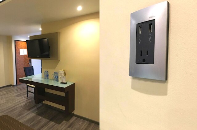 ホテル エスカラ セントラル デル ノルテ