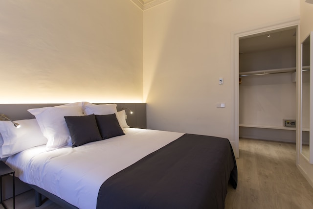 イザイラ プラザ カタルーニャ