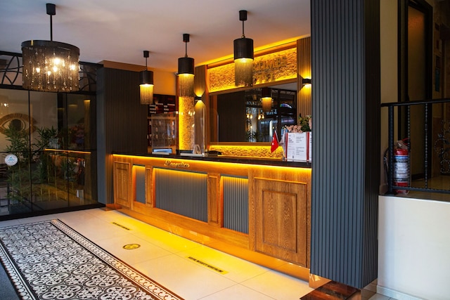 エミルタイムズ ホテル カドゥキョイ