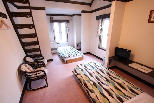 ニセコペンショングランパパ