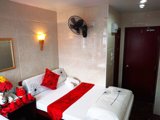 デイズ ホテル HK - ホステル (香港戴斯賓館)