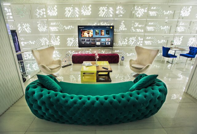 デモンティ オテル