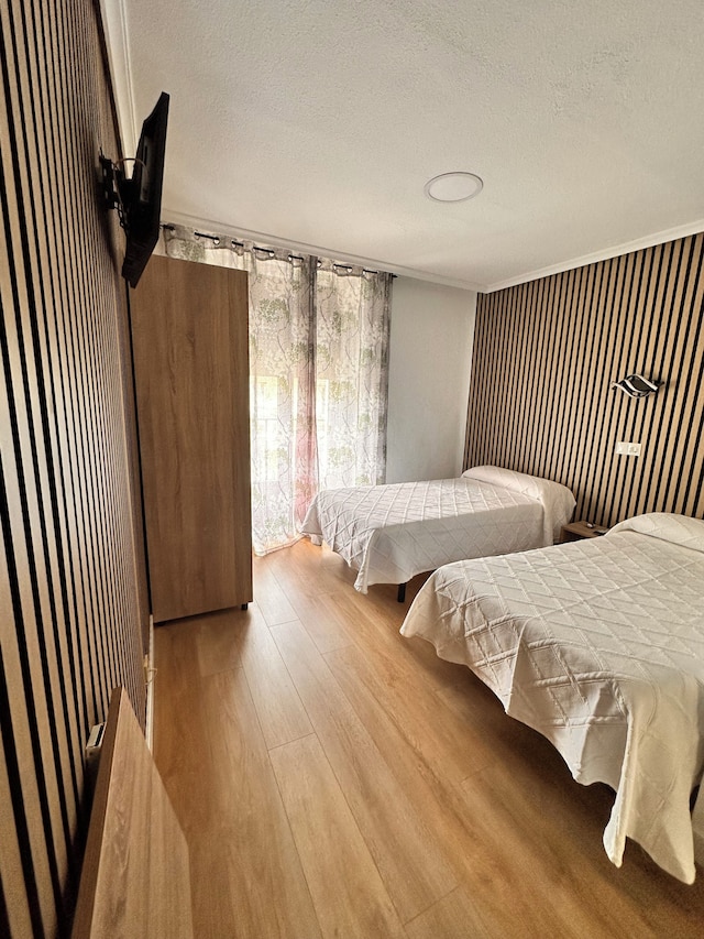 ホスタル ローバー