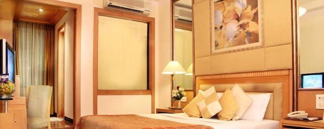 ホテル ジュエル パレス