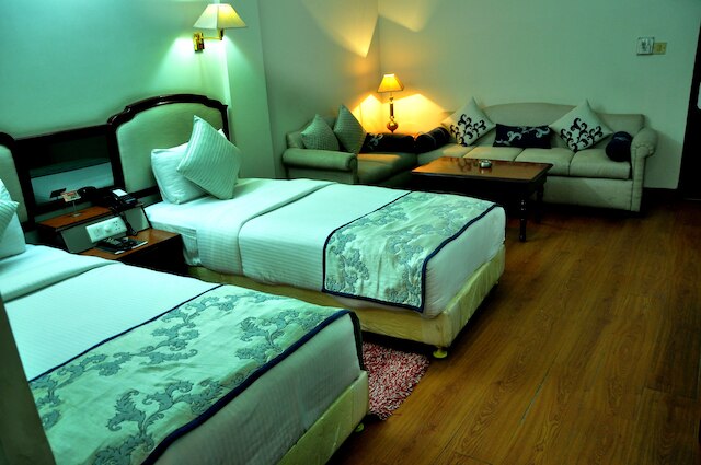 ホテル ジュエル パレス