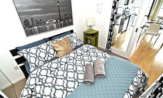 トロント エスケープ - ザ ルビー ピンク スイート