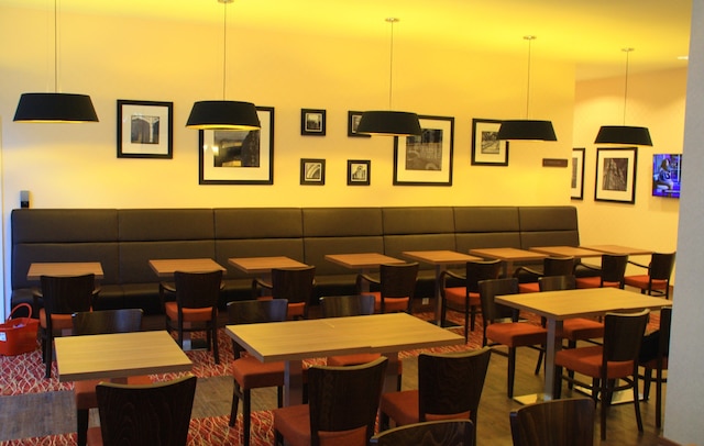 ハンプトン バイ ヒルトン ニュルンベルク シティ センター