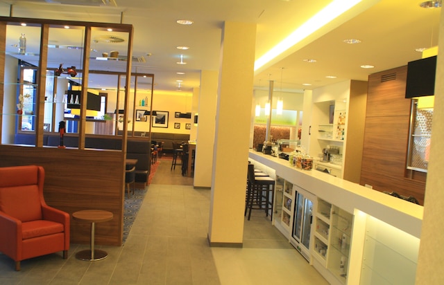 ハンプトン バイ ヒルトン ニュルンベルク シティ センター