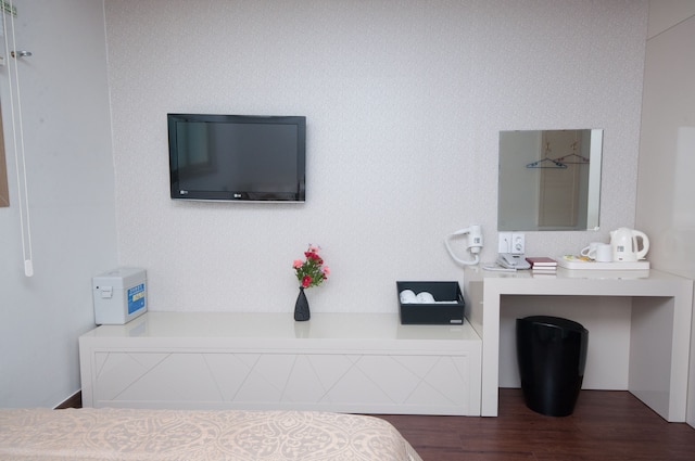 レジデンス モムム ホテル