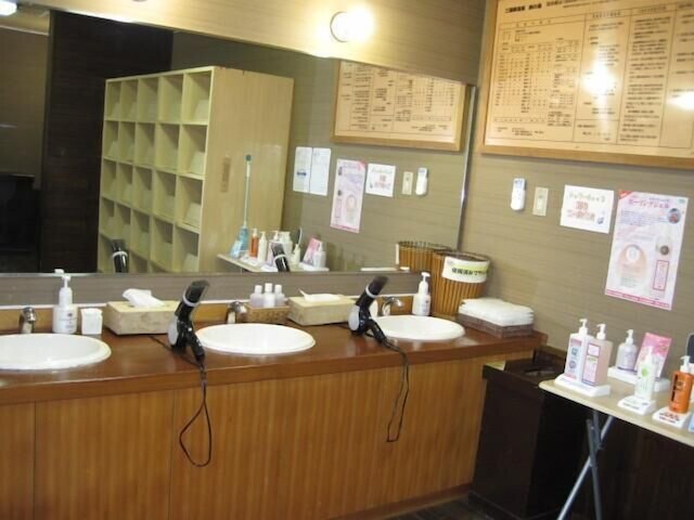 三国峠温泉 御宿本陣