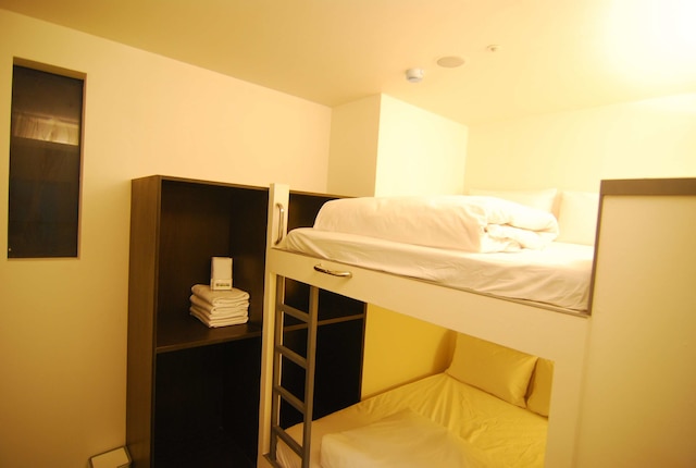 イン キューブ 西門 (品格子旅店 西門館)