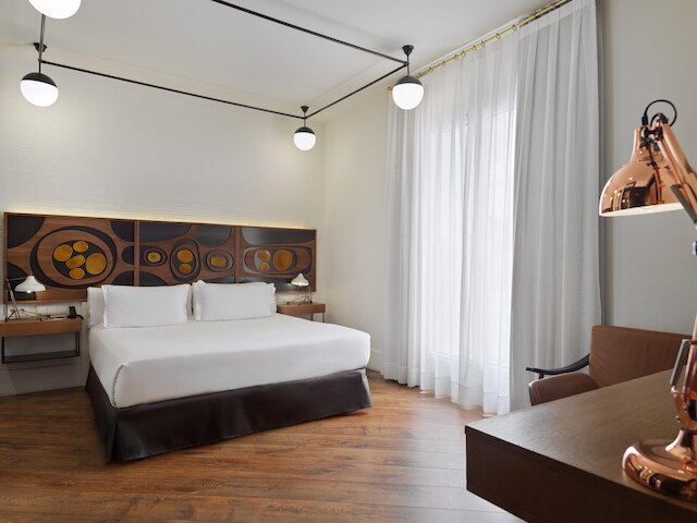 H10 メトロポリタン