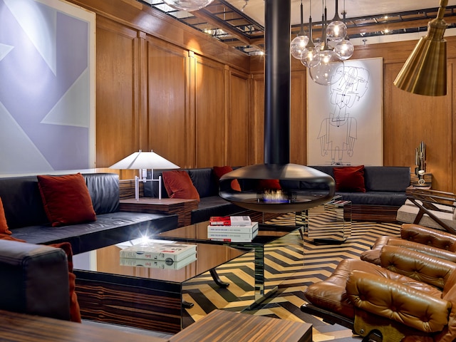 H10 メトロポリタン