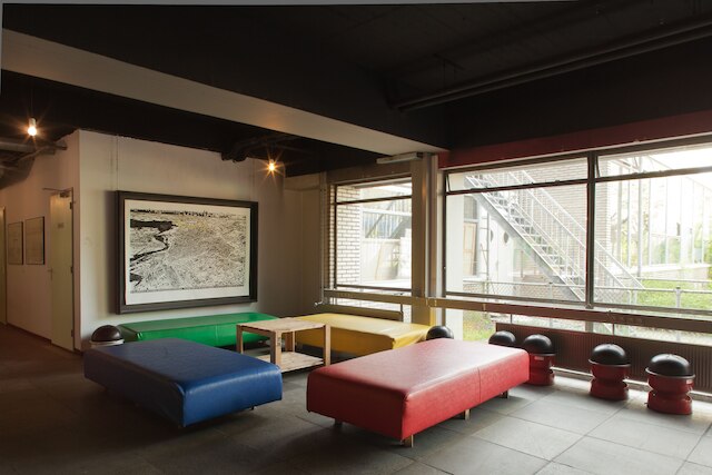 WOW ホステル アムステルダム