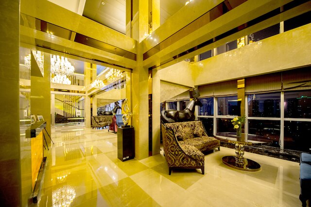 成都ライジング バタフライ ホテル (成都瑞升芭富丽大酒店)