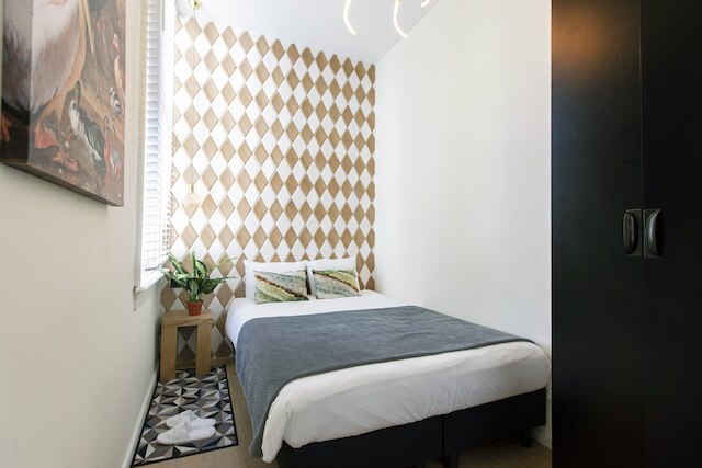 クエンティン ホテル ゴールデン ベア