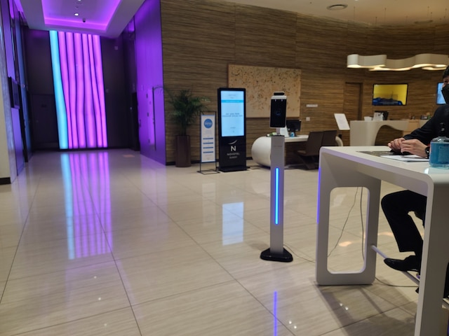 ノボテル アンバサダー スウォン