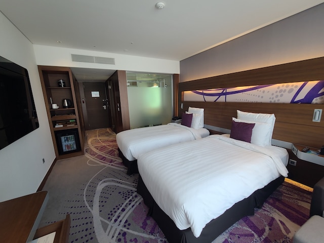 ノボテル アンバサダー スウォン