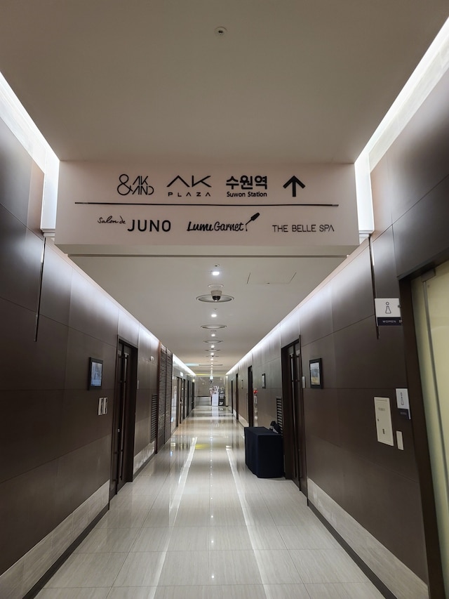 ノボテル アンバサダー スウォン