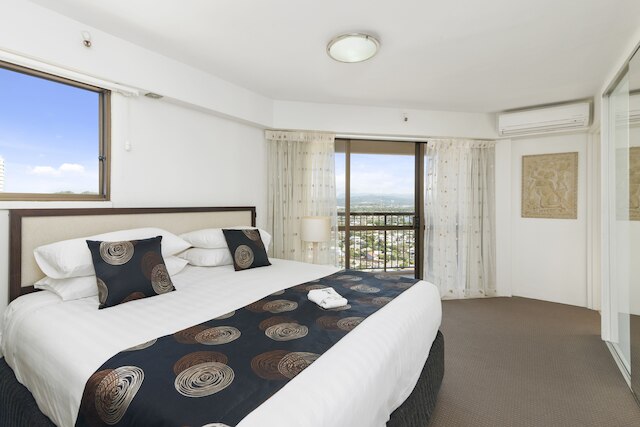 バーレイ エスプラネード アパートメンツ