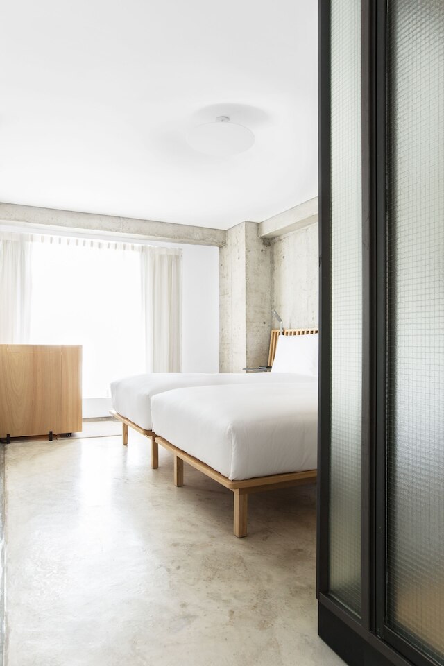 チューブ (Tuve 酒店)