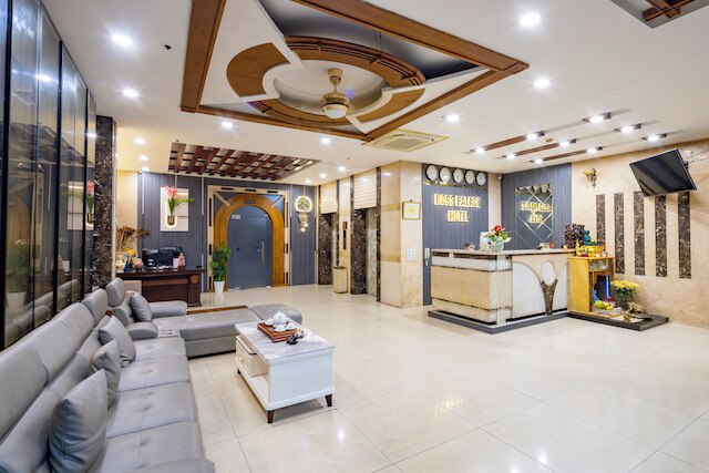 ボス パレス ホテル