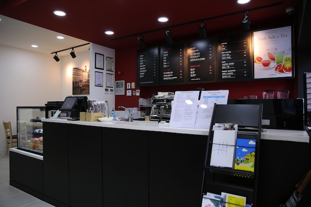 エコノミー ホテル グミ