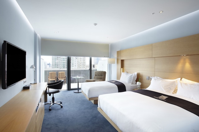 エルディス リージェント ホテル