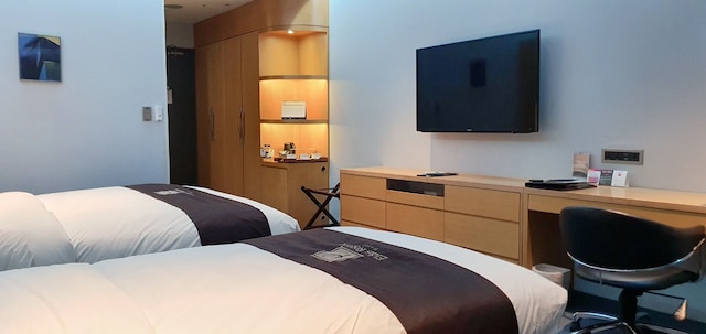 エルディス リージェント ホテル