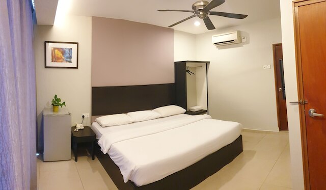 ゴールデン コート ホテル