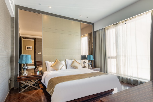 シンイー インターナショナル ホテル ポリー ストア