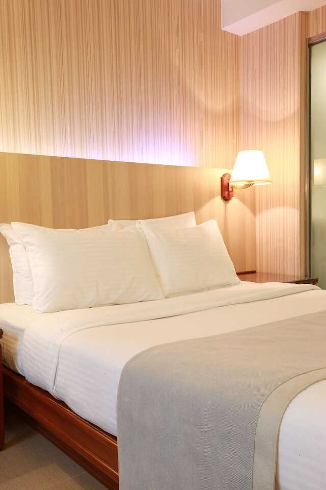 ハイネス ホテル