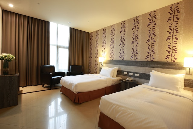 ハイネス ホテル