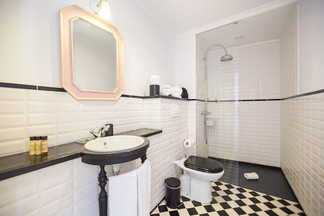 1872 リバー ハウス バイ オリビア