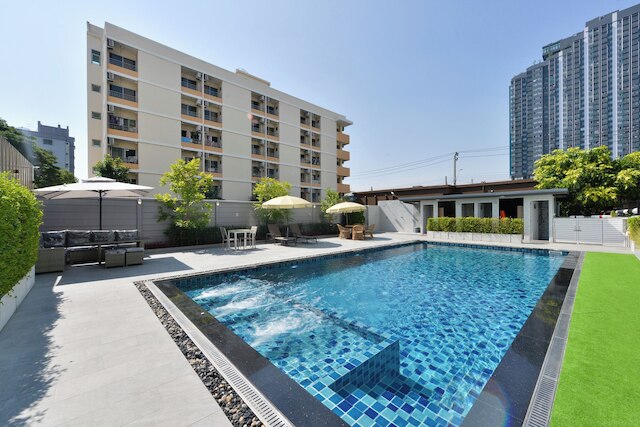 スリー シーズンズ バンコク