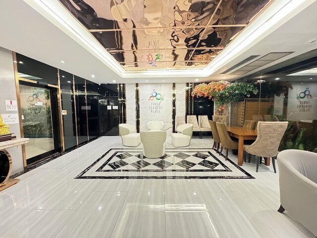 スリー シーズンズ バンコク