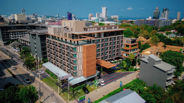 ザ シャム ホテル パタヤ バイ PCL