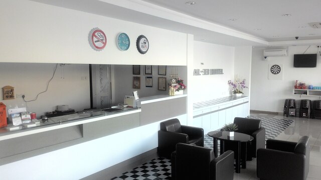 サン インズ ホテル ラクサマナ