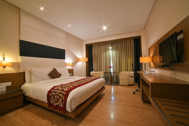 ナラヤニ ハイツ ホテル アンド リゾート